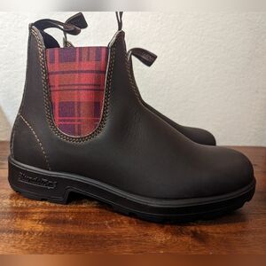 Blundstone 2100 Original 500 Womens Size 7 / AU UK 4 Chelsea Boots Stout Brown